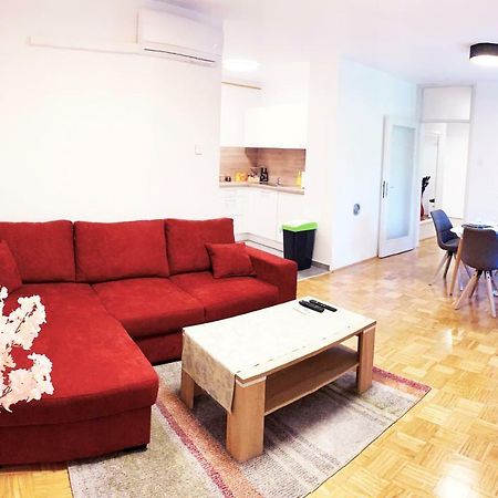 Central Bus Station Apartment Zagreb Eksteriør bilde