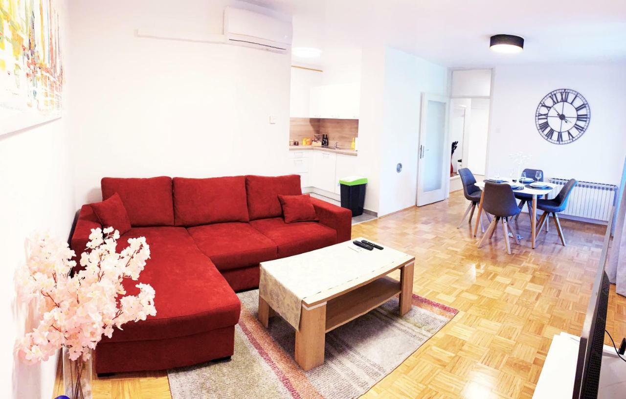 Central Bus Station Apartment Zagreb Eksteriør bilde